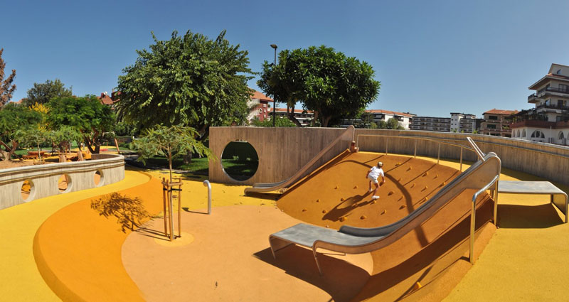 Инклюзивный парк El Laurel от Jiménez Bazán Arquitectos на Канарах